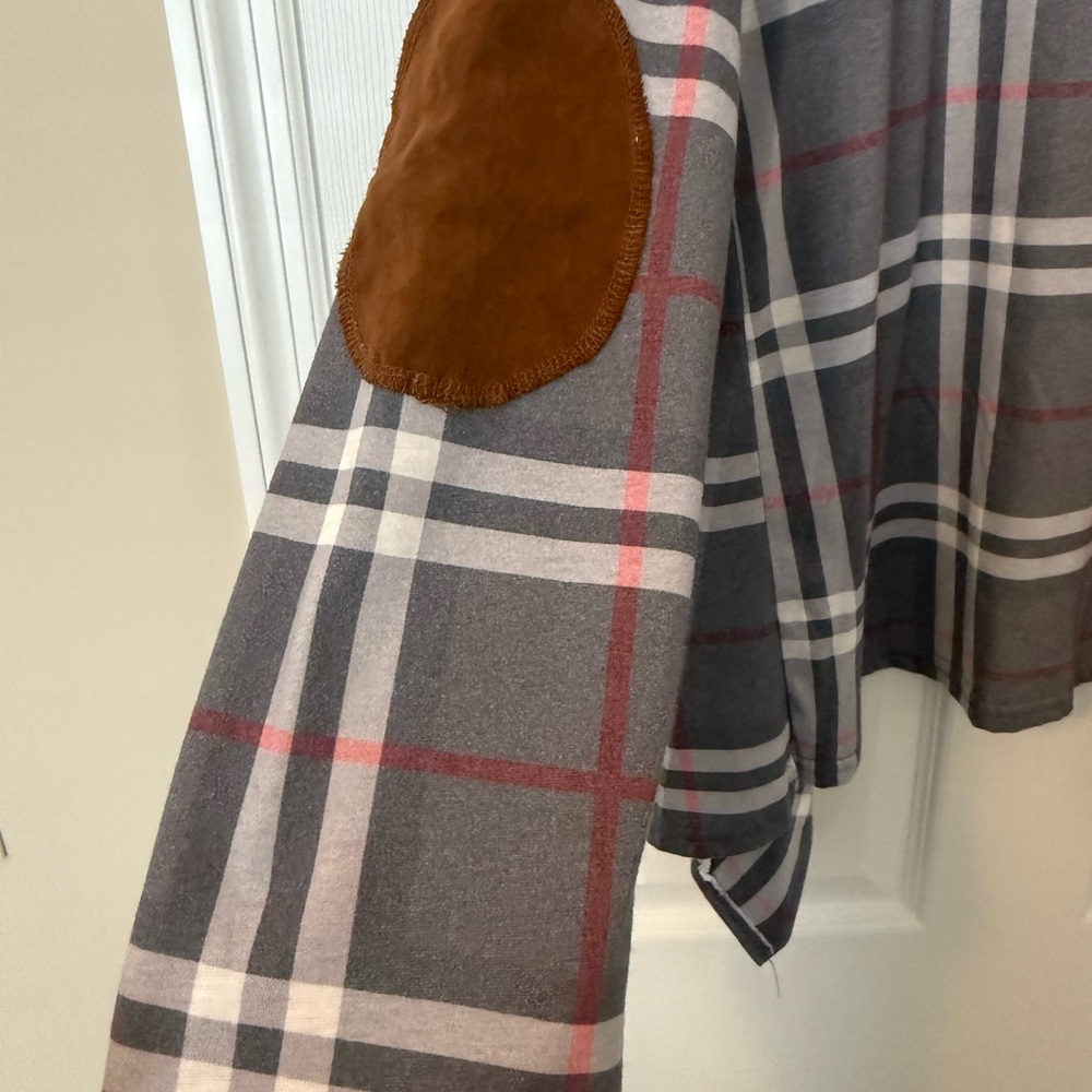 Gray Plaid Open Front Cardigan - Picture 3 of 3
